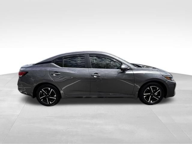 Used 2025 Nissan Sentra SV w/ All-Weather Package FWD image 9