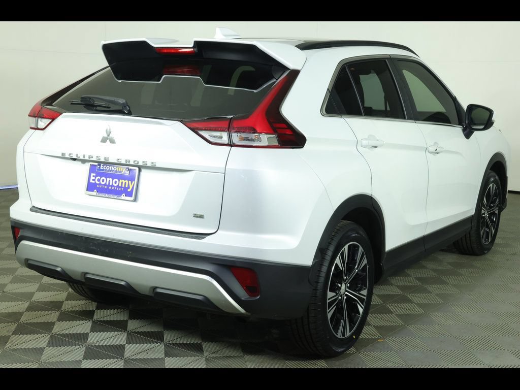 Used 2022 Mitsubishi Eclipse Cross SE FWD image 9