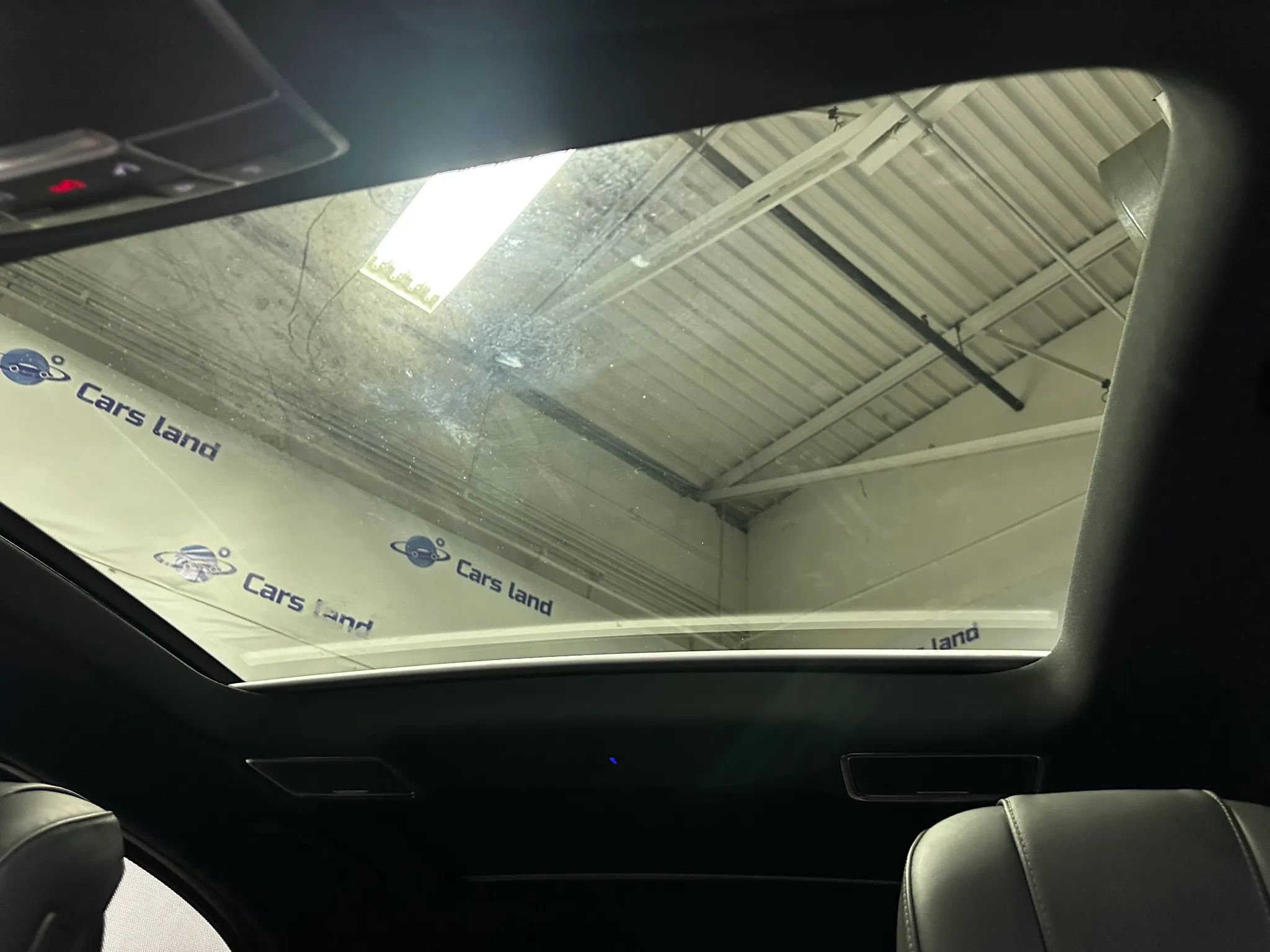 Used 2016 Mercedes-Benz S 550 Sedan image 43