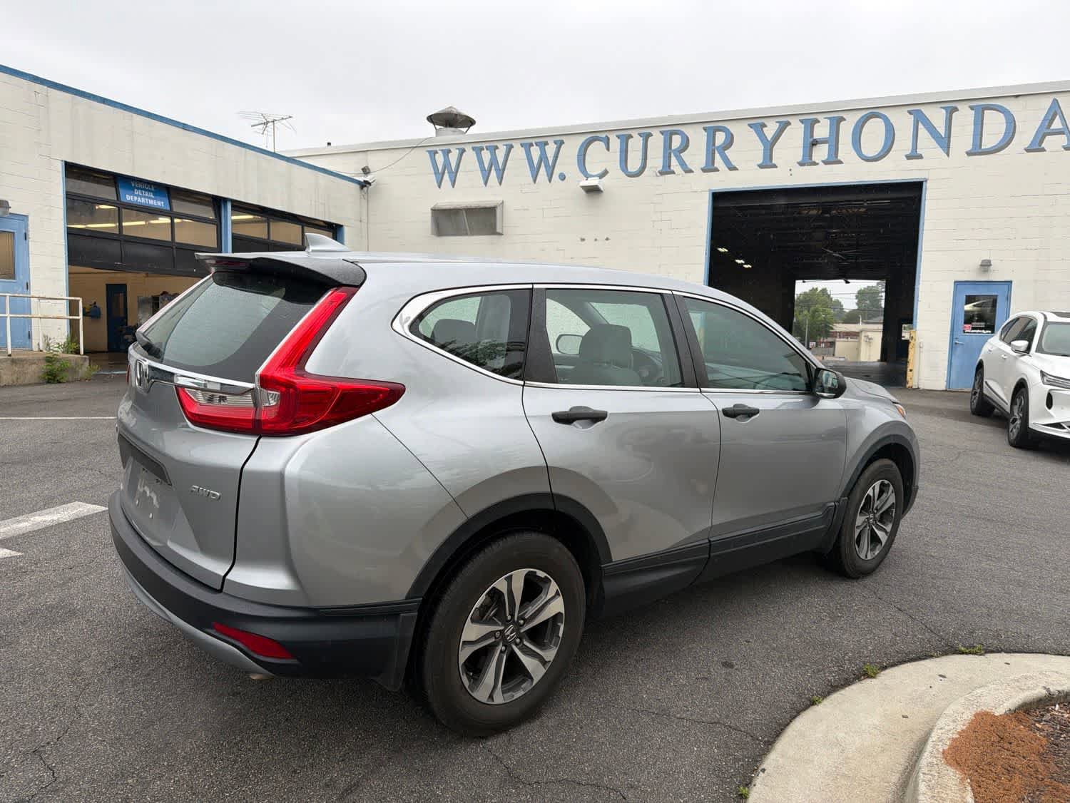 Used 2019 Honda CR-V LX image 11