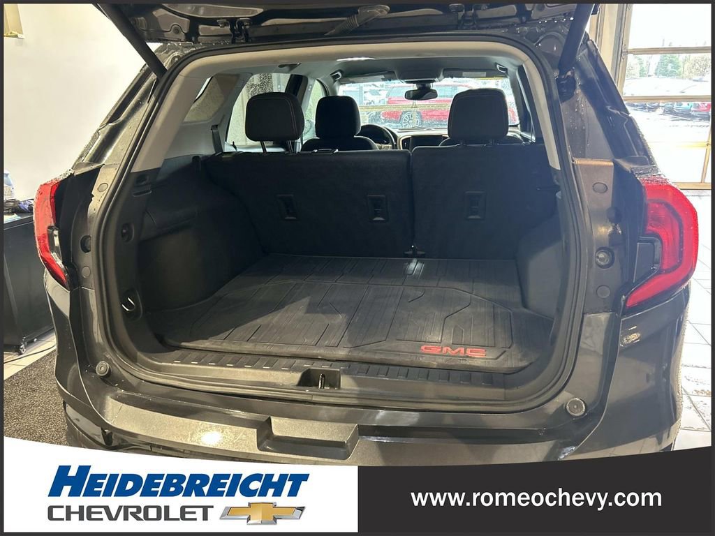 Certified 2021 GMC Terrain SLE w/ Driver Convenience Package AWD/4WD image 15