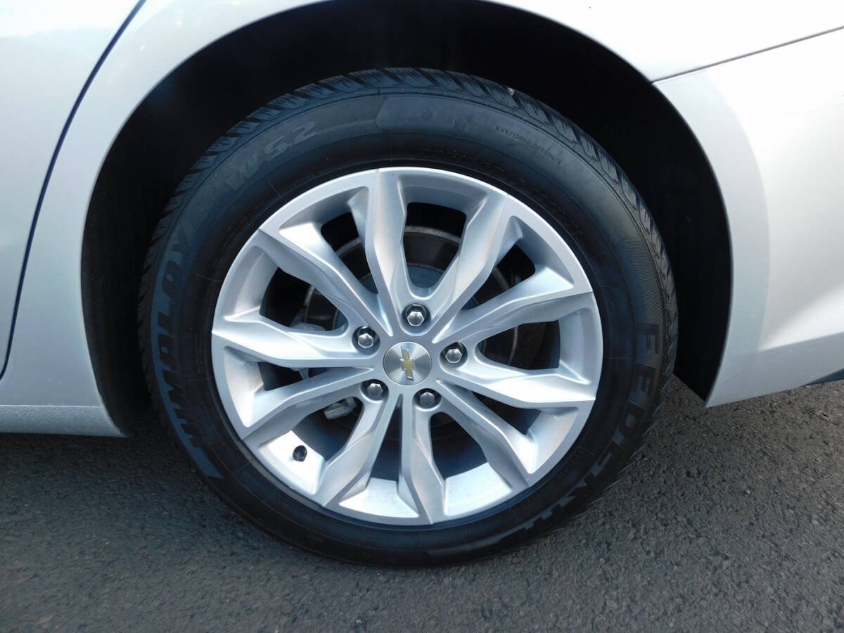 Used 2021 Chevrolet Malibu LT FWD image 22
