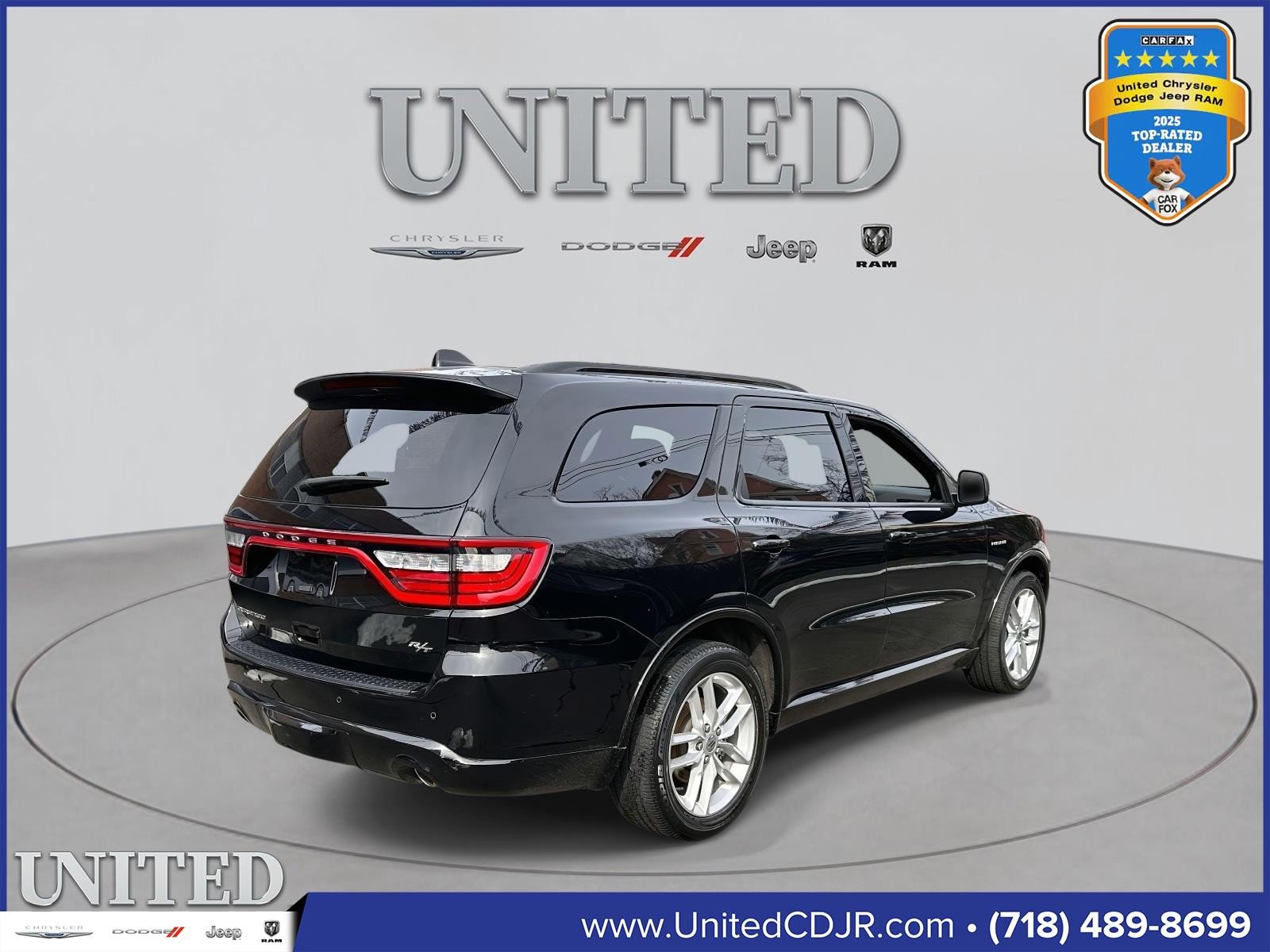 Certified 2023 Dodge Durango R/T image 3