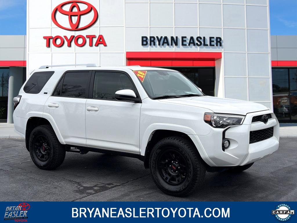 Used 2018 Toyota 4Runner SR5 image 1