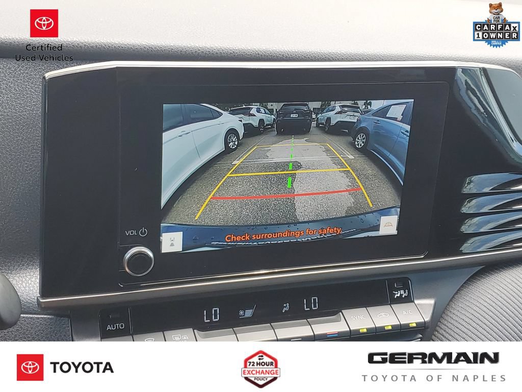 Used 2025 Toyota Camry SE w/ Convenience Package FWD image 27