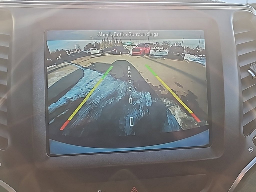 Used 2019 Jeep Cherokee Trailhawk w/ Comfort/Convenience Group image 35