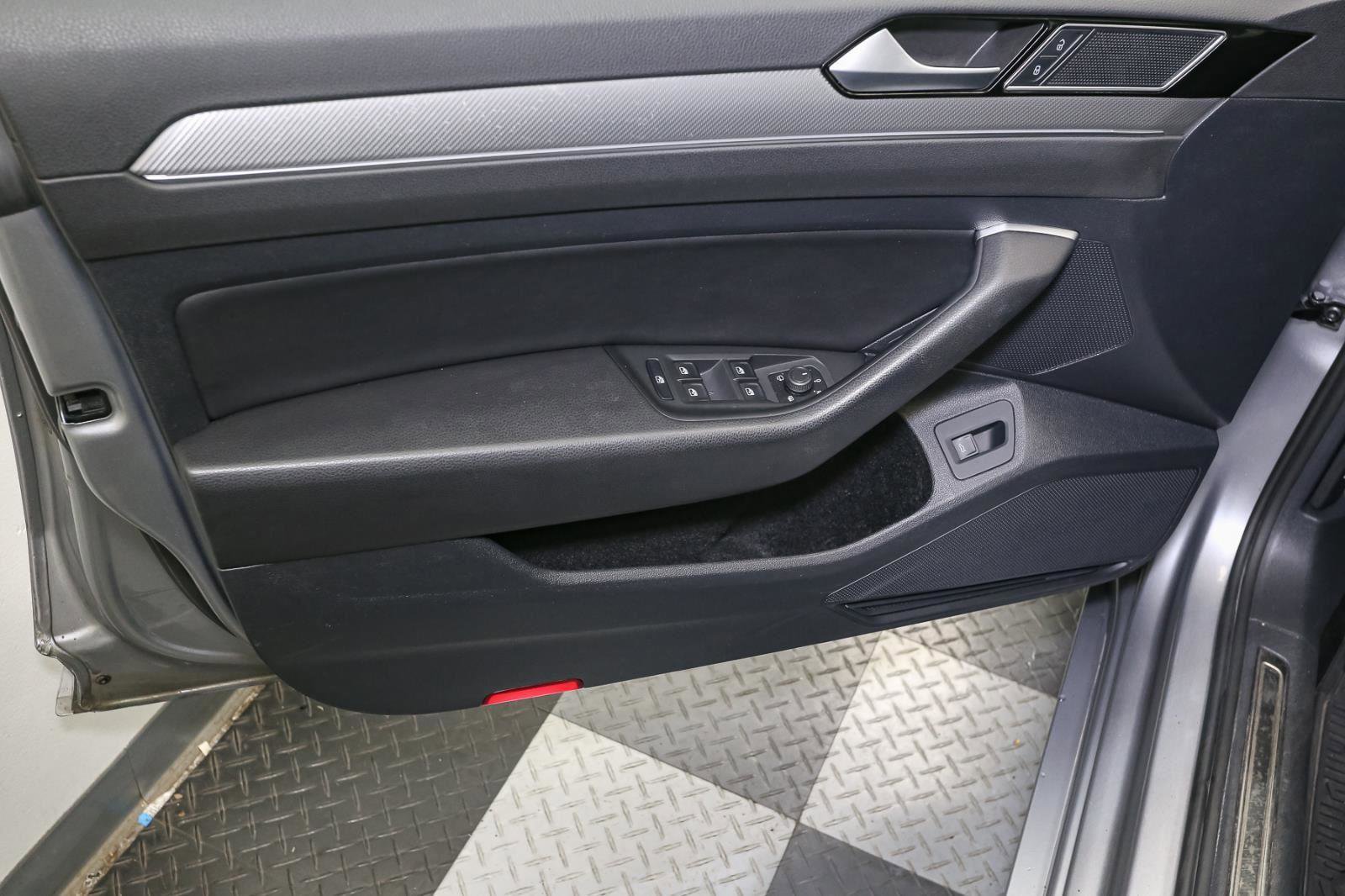 Used 2020 Volkswagen Arteon SEL image 41