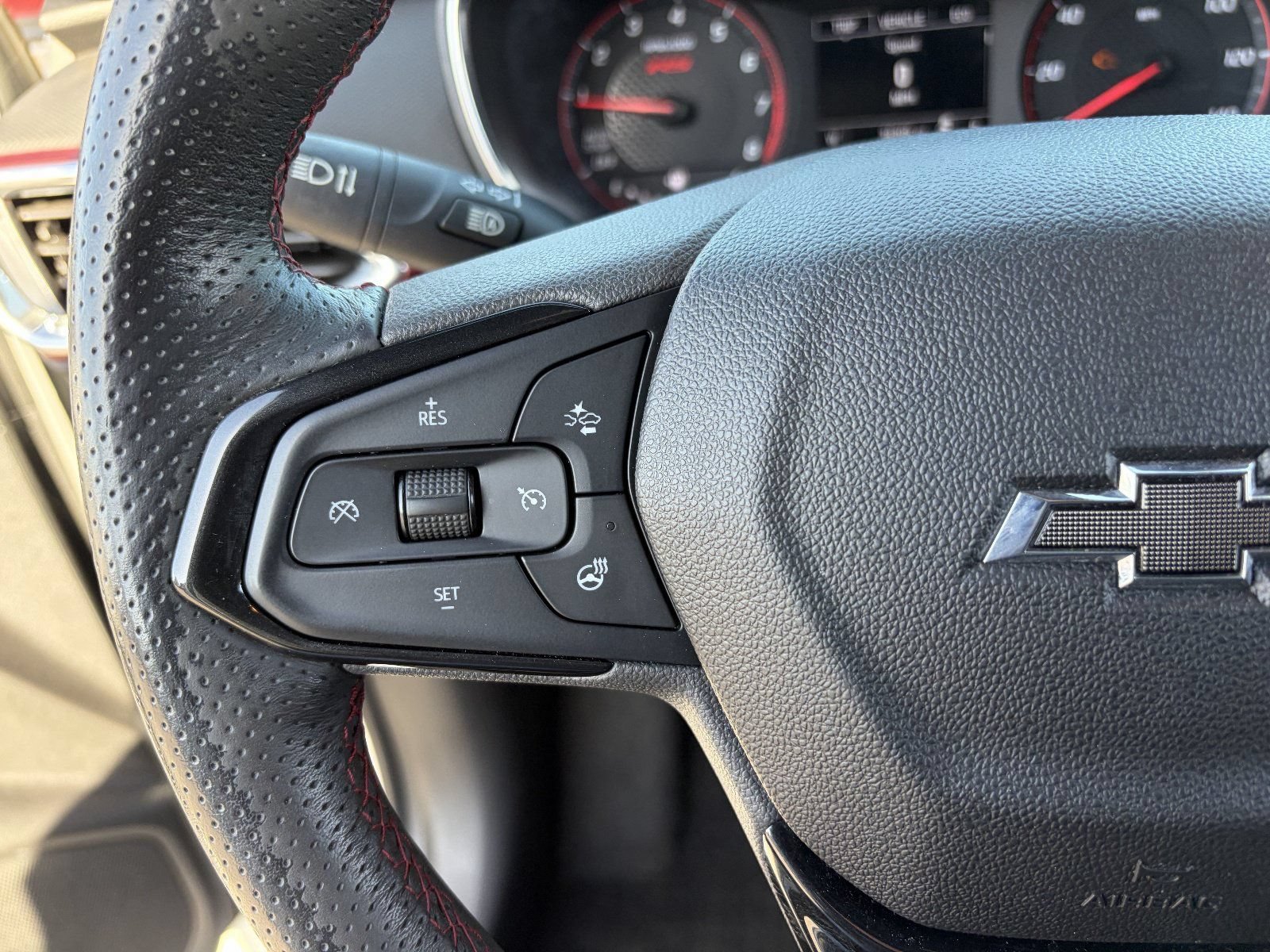 Certified 2022 Chevrolet TrailBlazer RS FWD image 25