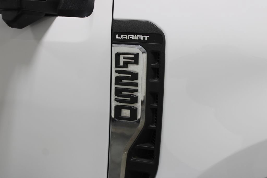 Used 2024 Ford F250 Lariat AWD/4WD image 16