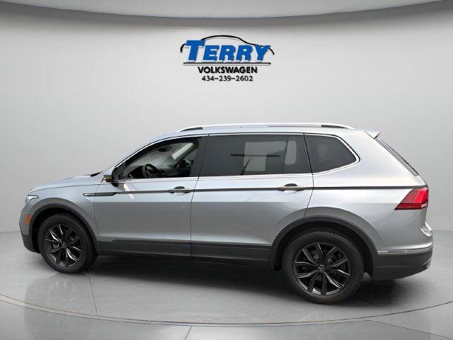 Certified 2023 Volkswagen Tiguan SE AWD/4WD image 3