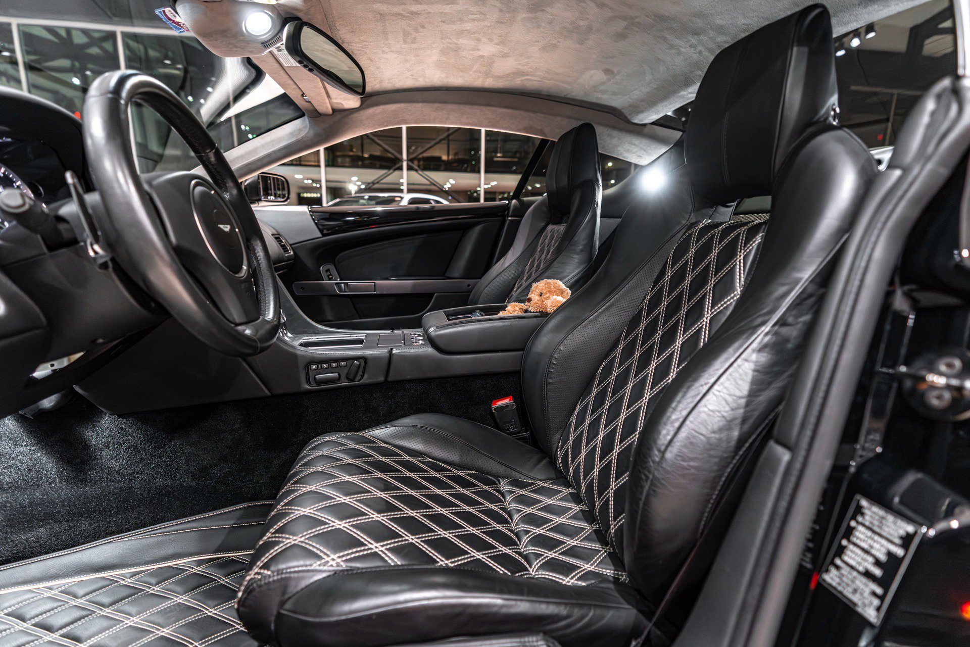 Used 2008 Aston Martin DB9 Coupe image 20