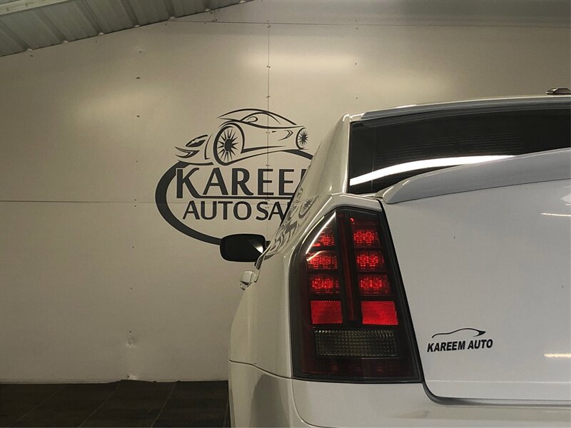 Used 2014 Chrysler 300 S AWD/4WD image 22