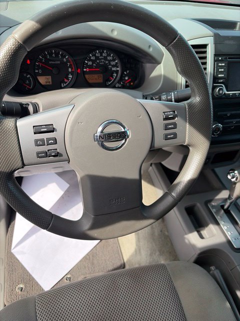 Used 2016 Nissan Frontier SV AWD/4WD image 13