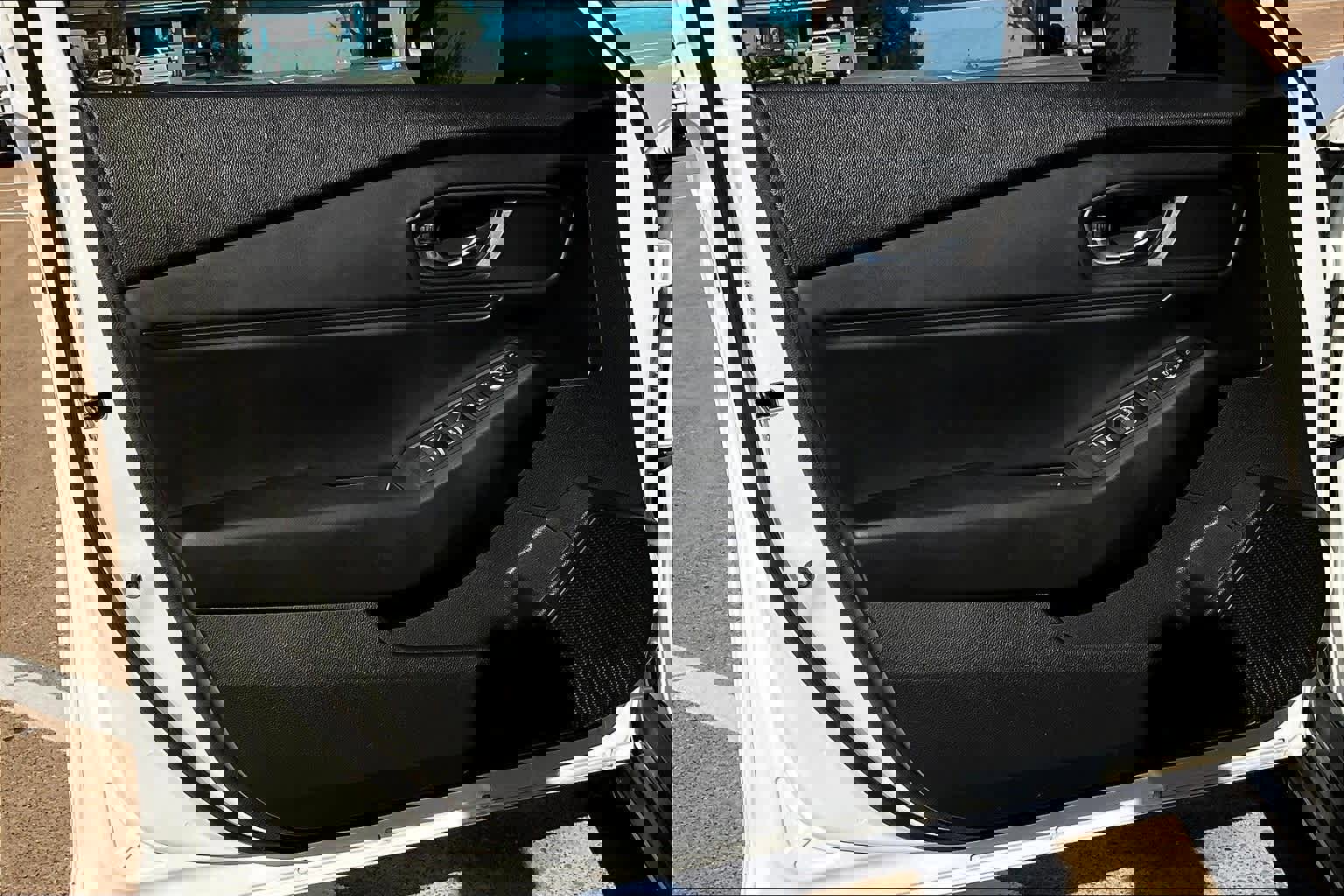 Used 2023 Honda Accord EX image 26