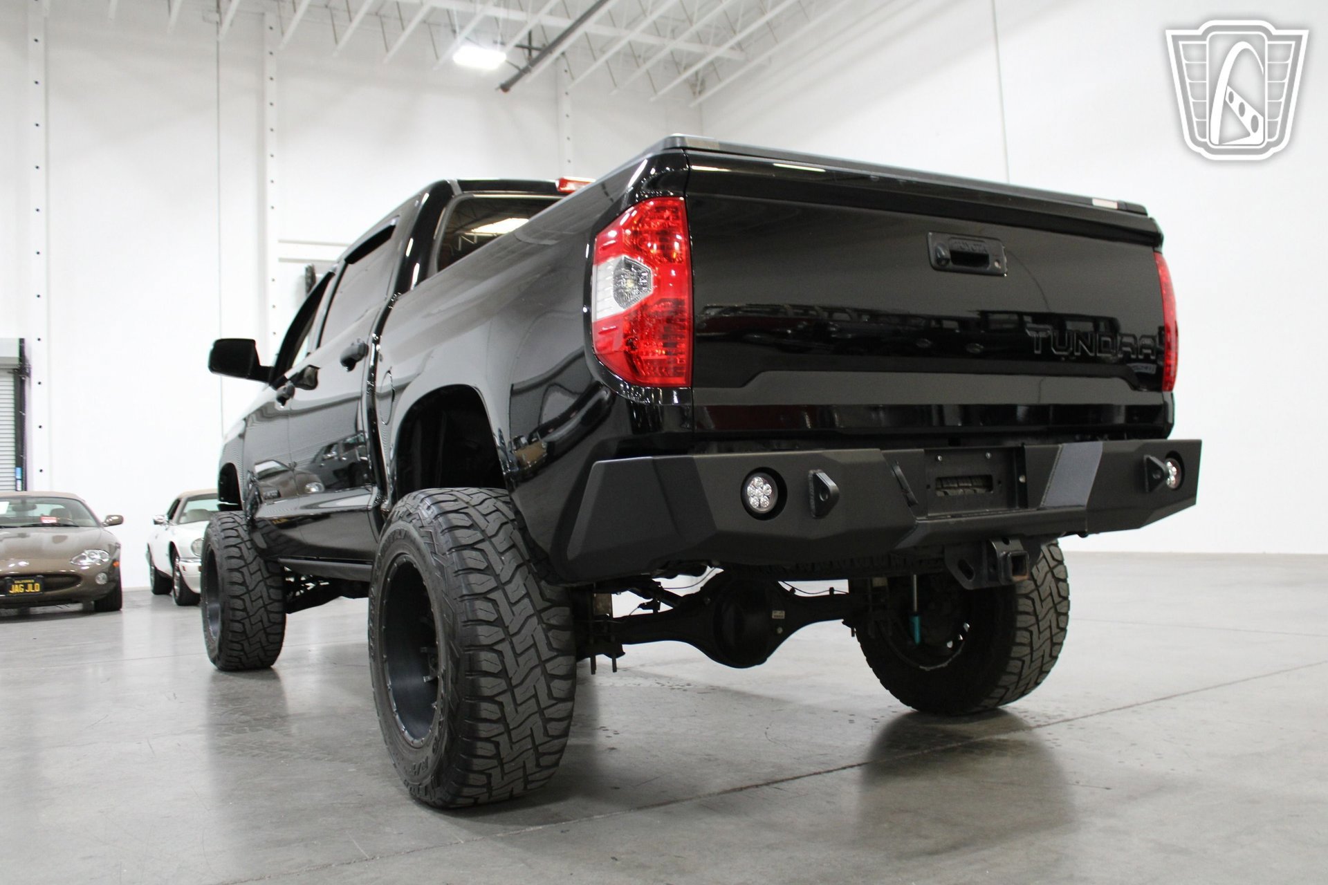 Used 2014 Toyota Tundra SR5 w/ TRD Off Road Package AWD/4WD image 24