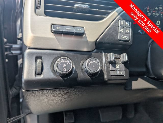 Used 2019 GMC Yukon Denali w/ Denali Ultimate Package AWD/4WD image 16