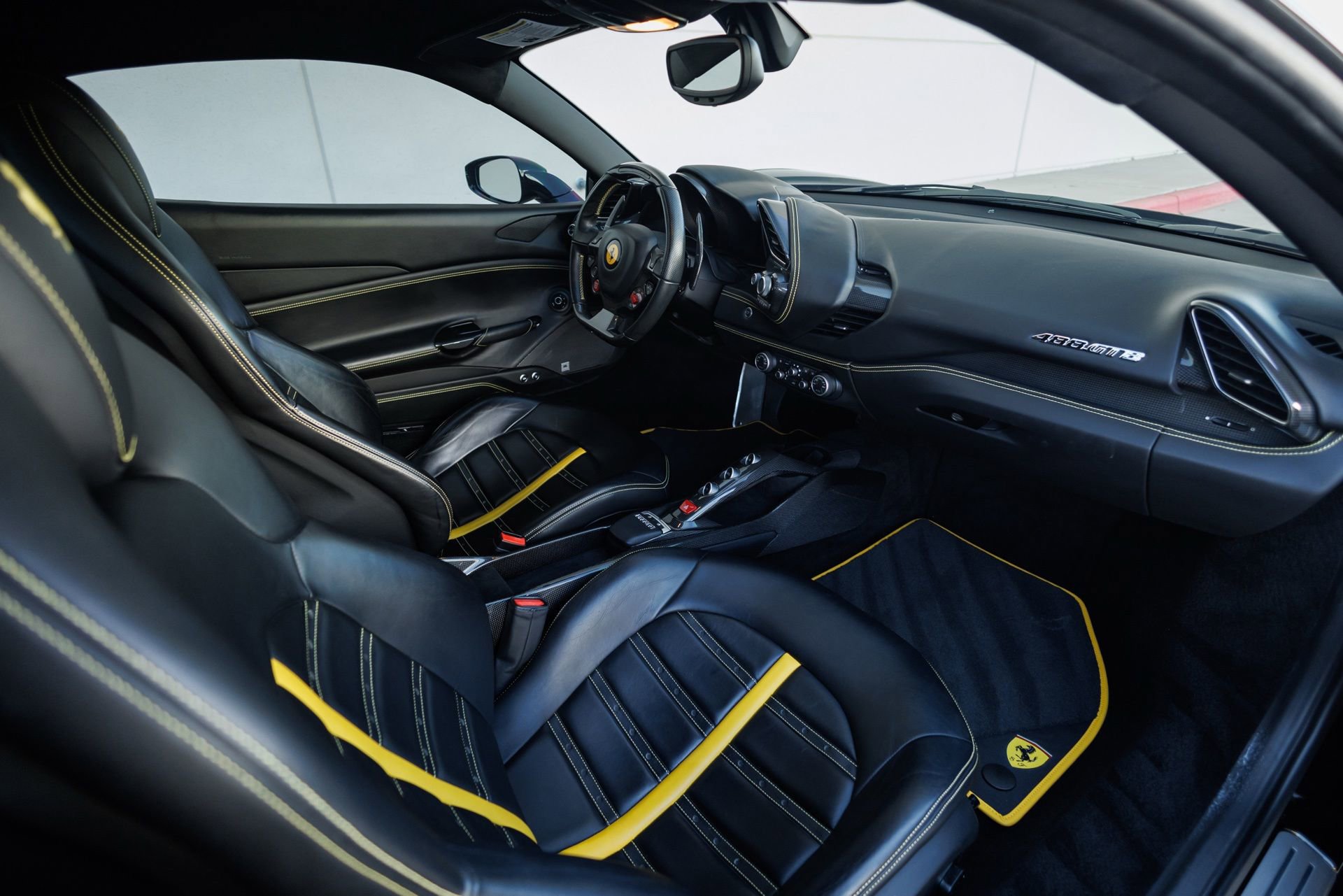 Used 2017 Ferrari 488 GTB image 41