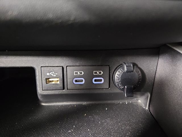 Used 2024 Toyota Highlander XSE image 25