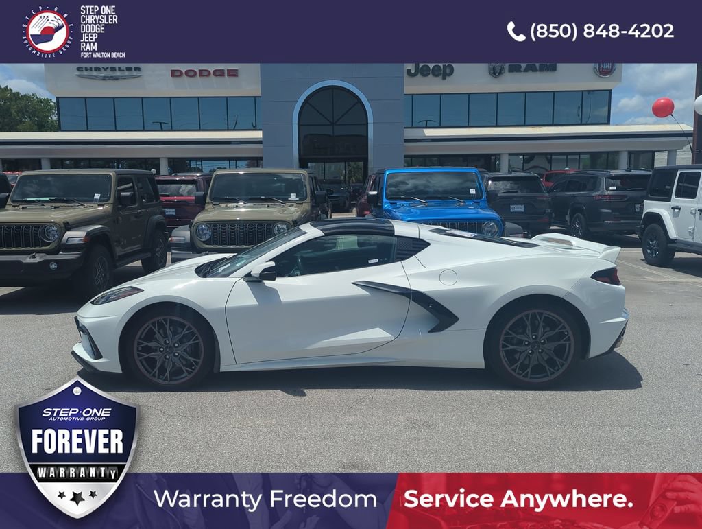 Used 2024 Chevrolet Corvette Stingray Coupe w/ 1LT RWD image 3