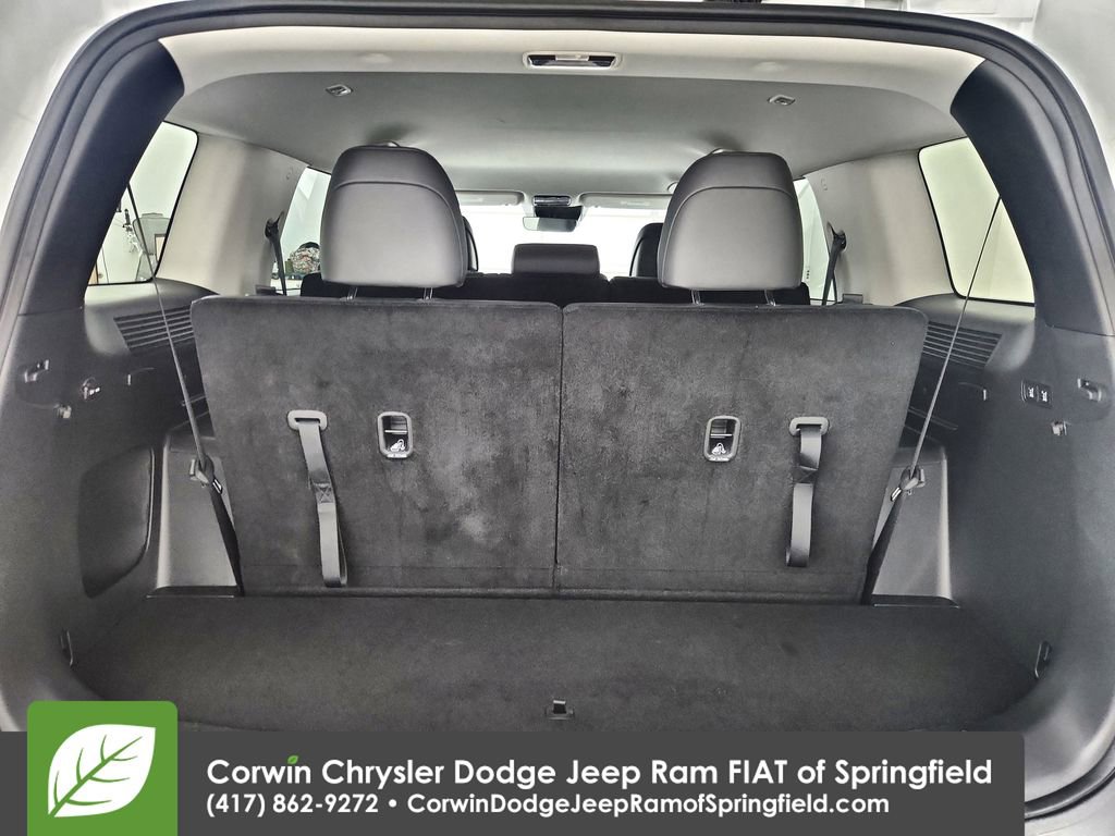 Used 2026 Hyundai Santa Fe SEL FWD image 32