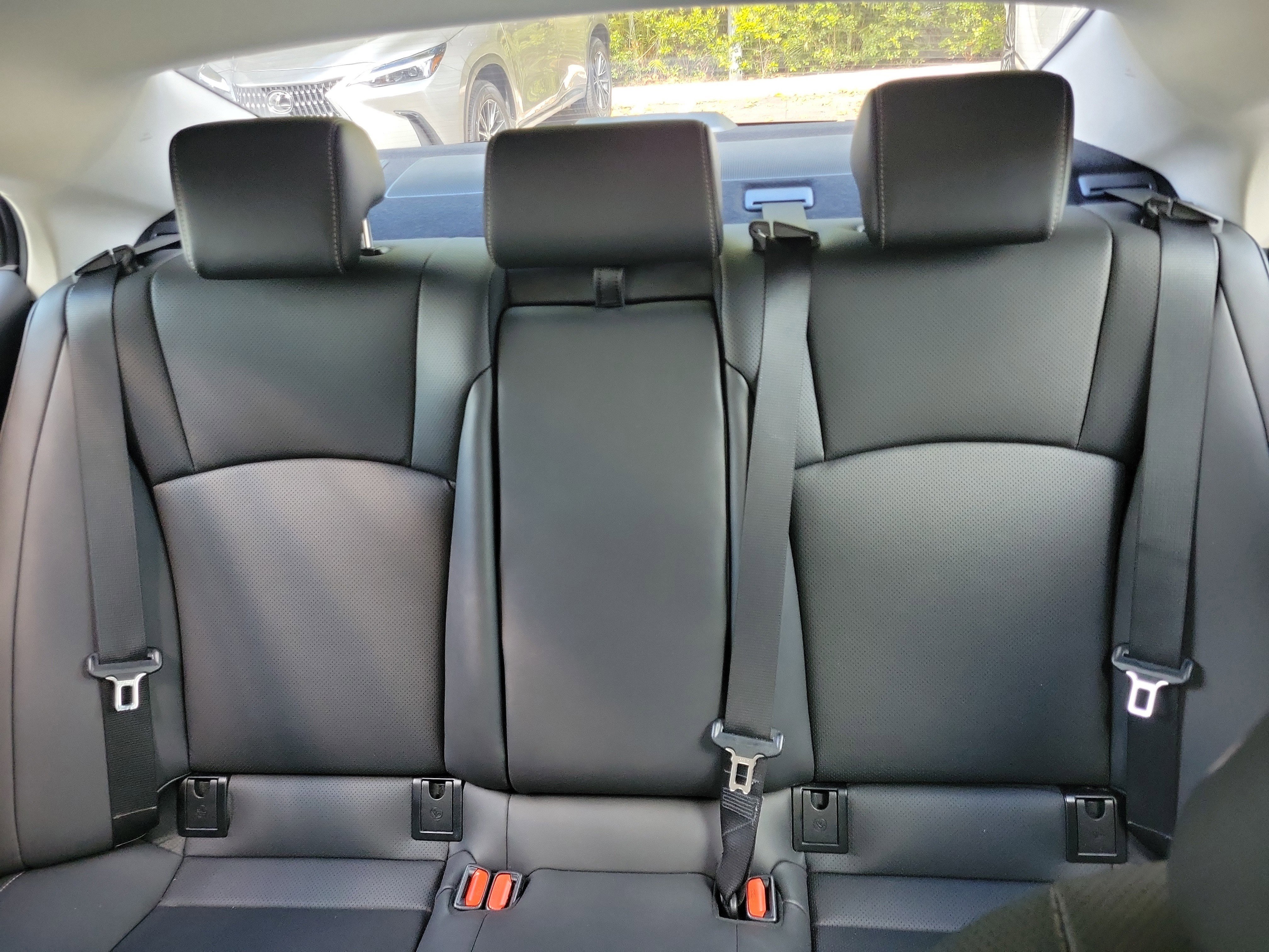 Used 2024 Lexus ES 350 w/ Premium Package FWD image 11