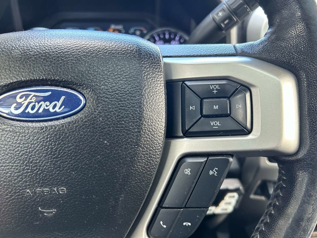 Used 2017 Ford F250 Lariat w/ Lariat Ultimate Package AWD/4WD image 31
