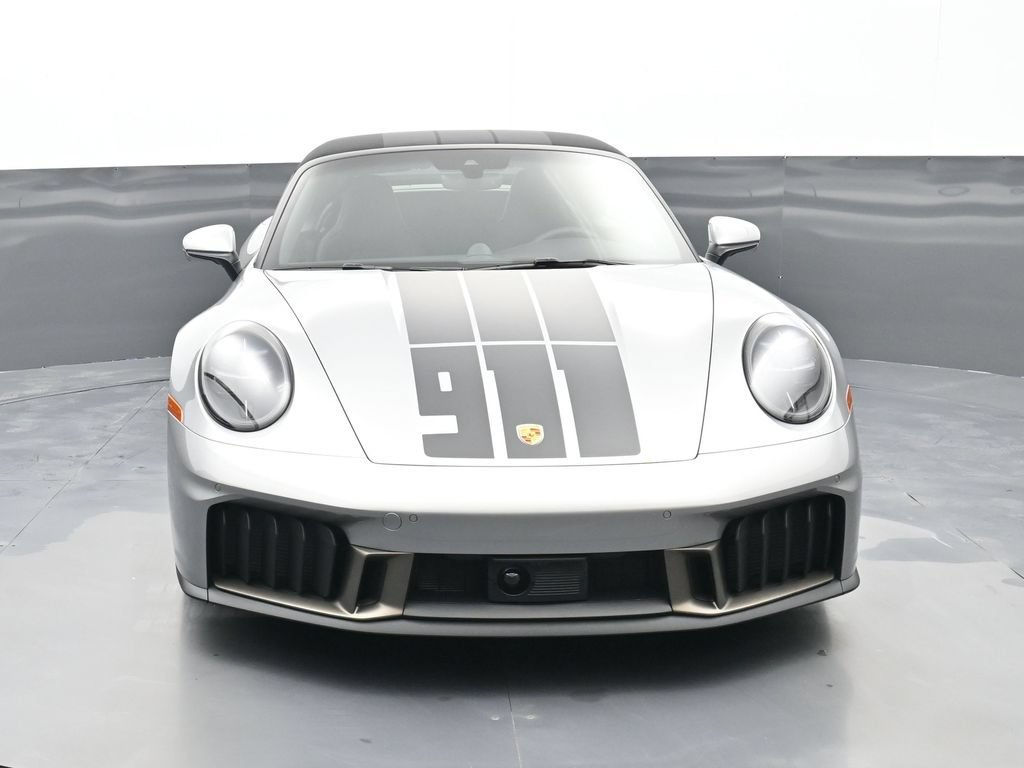 Certified 2026 Porsche 911 Carrera GTS RWD image 25