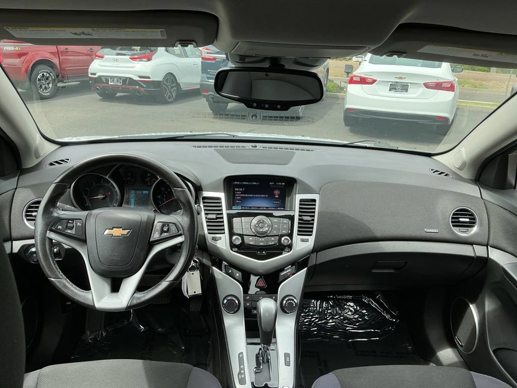 Used 2014 Chevrolet Cruze Eco w/ Enhanced Safety Package FWD image 23