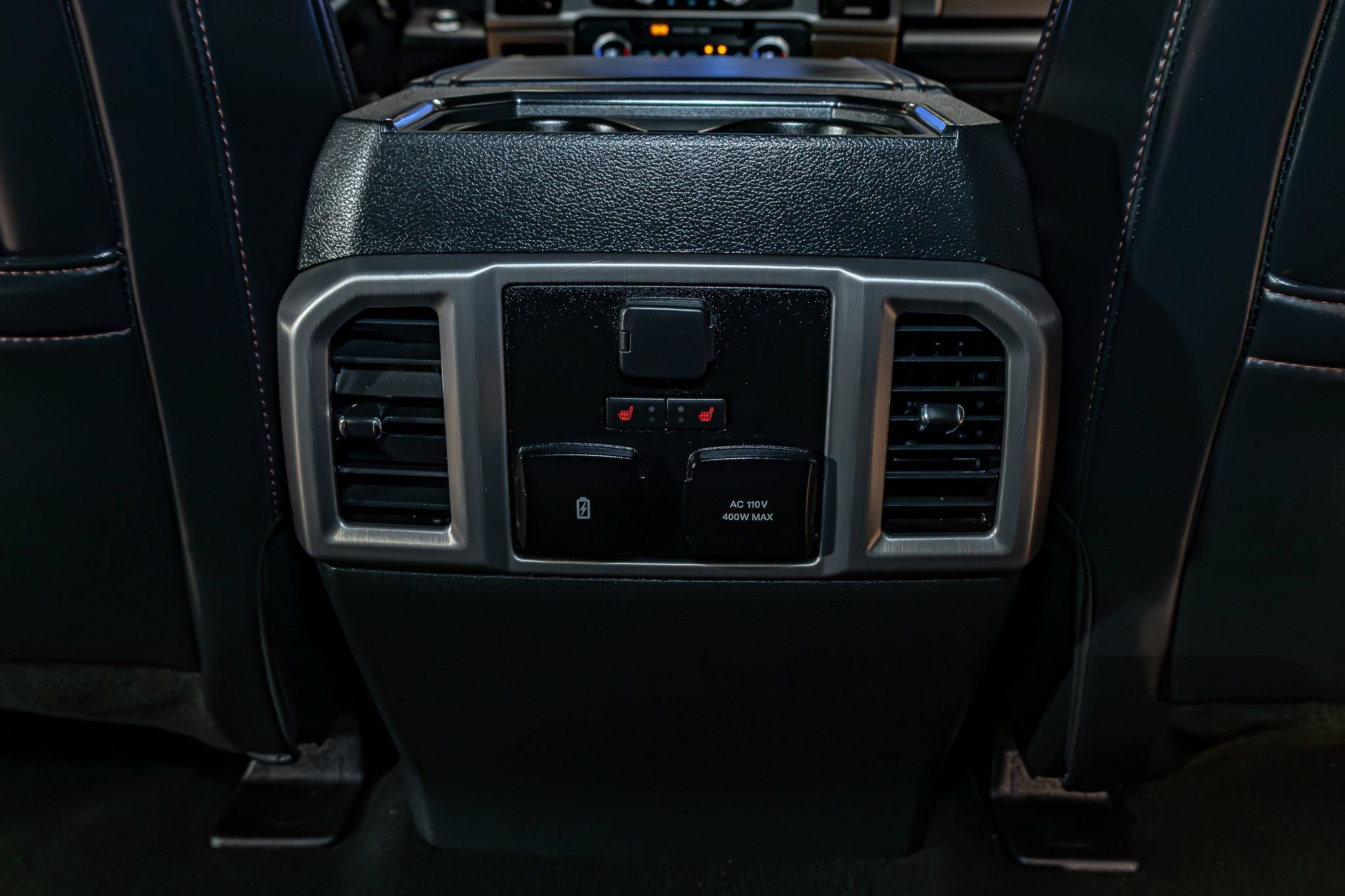 Used 2022 Ford F450 Platinum w/ FX4 Off-Road Package AWD/4WD image 25
