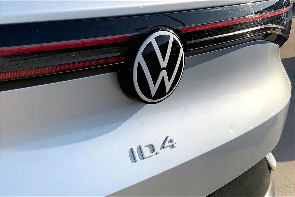 Certified 2021 Volkswagen ID.4 Pro image 8