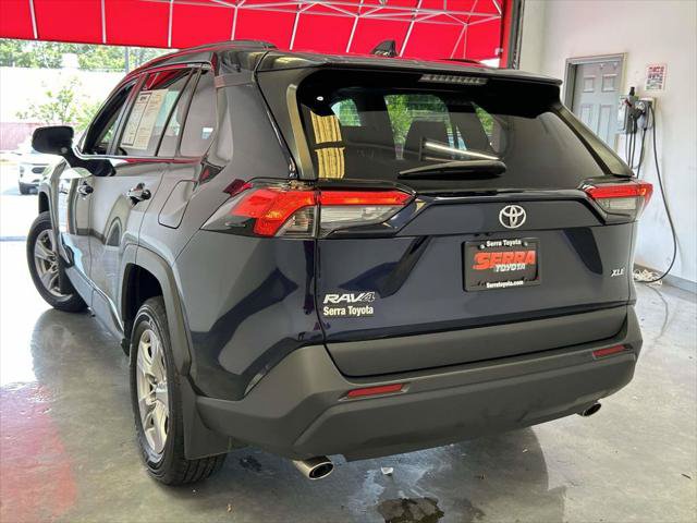 Certified 2025 Toyota RAV4 XLE w/ Convenience Package FWD image 5