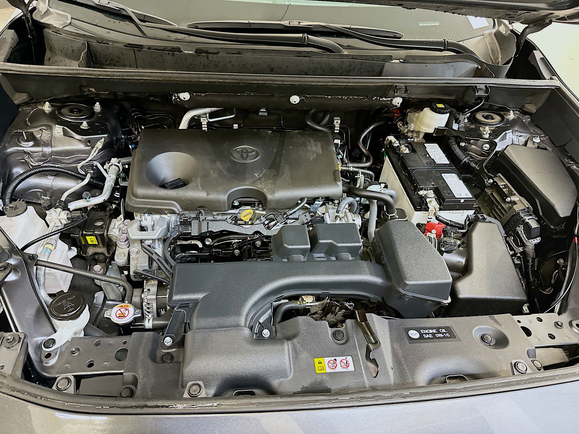 Used 2024 Toyota RAV4 LE image 34