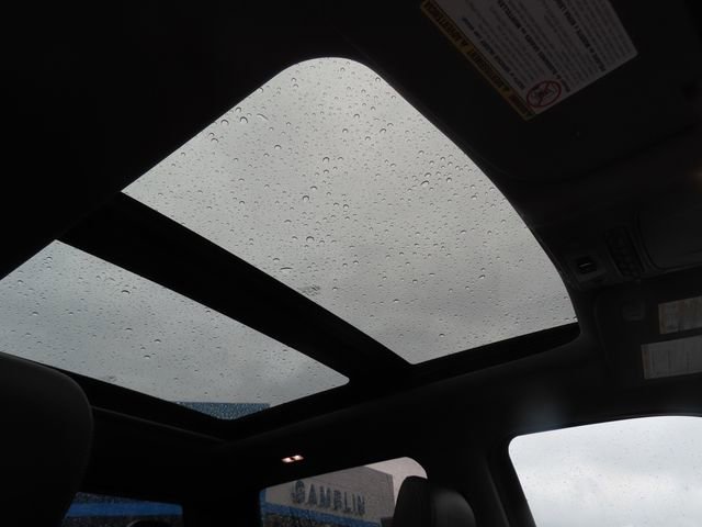 Used 2017 Ford F350 Lariat w/ Lariat Ultimate Package AWD/4WD image 46