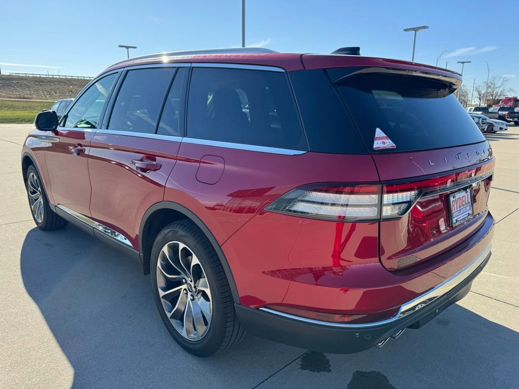 New 2026 Lincoln Aviator AWD image 17