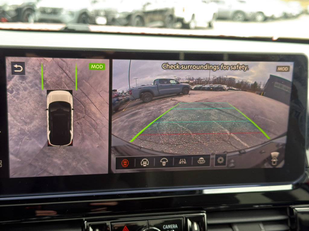 New 2026 Nissan Pathfinder SL image 18