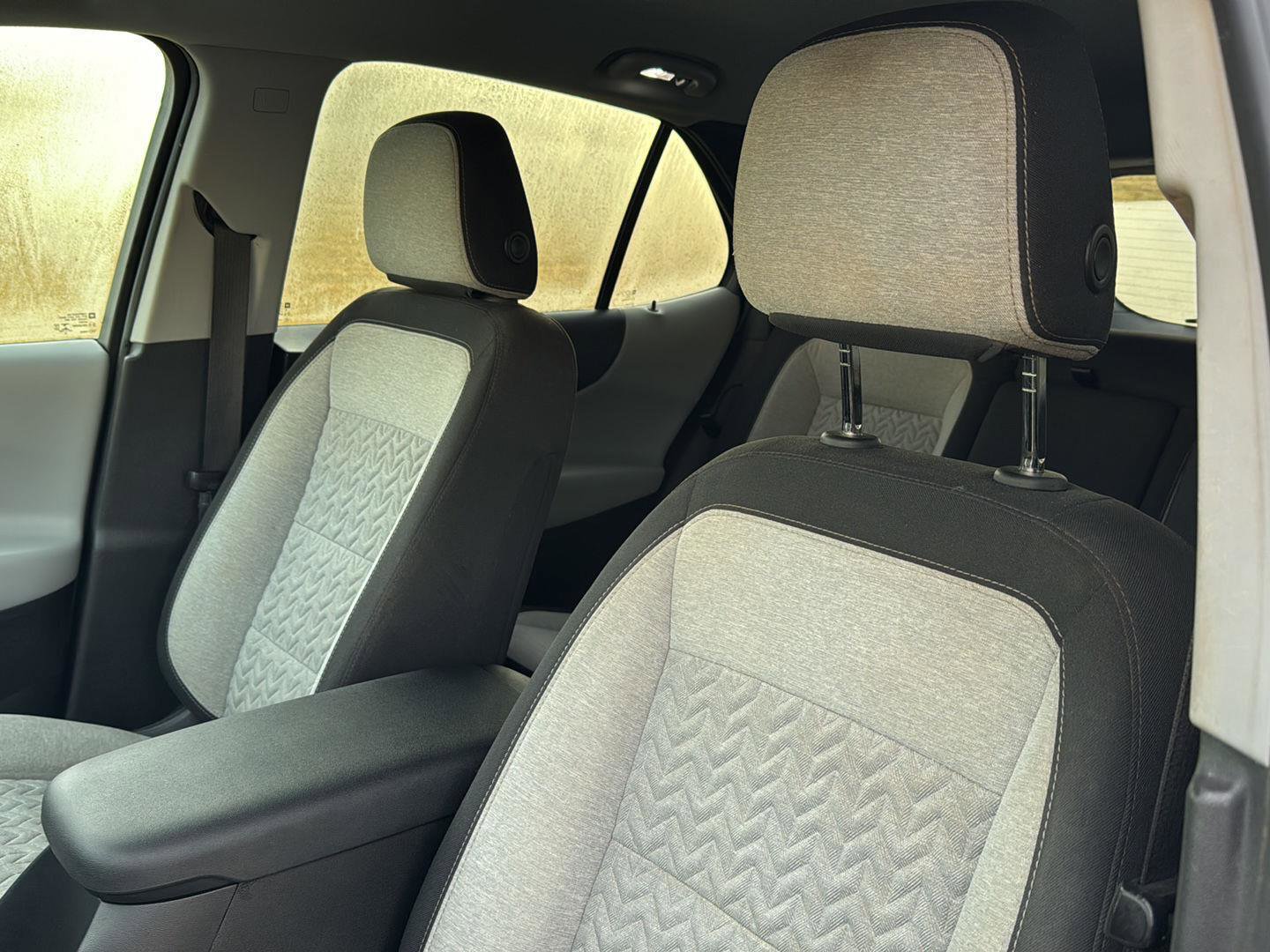 Used 2022 Chevrolet Equinox LT image 25