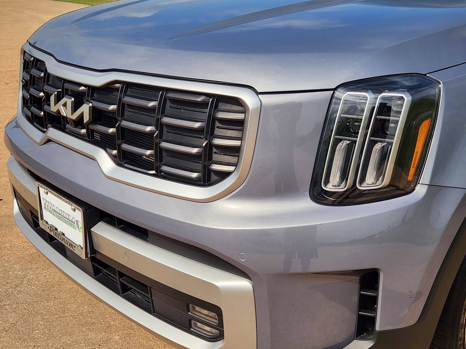 Used 2024 Kia Telluride SX Prestige AWD/4WD image 10