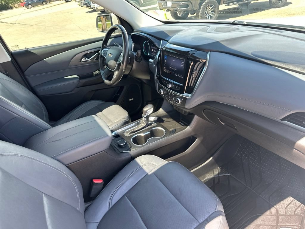 Certified 2021 Chevrolet Traverse Premier AWD/4WD image 33