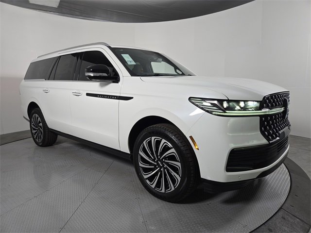 New 2026 Lincoln Navigator L Black Label image 2