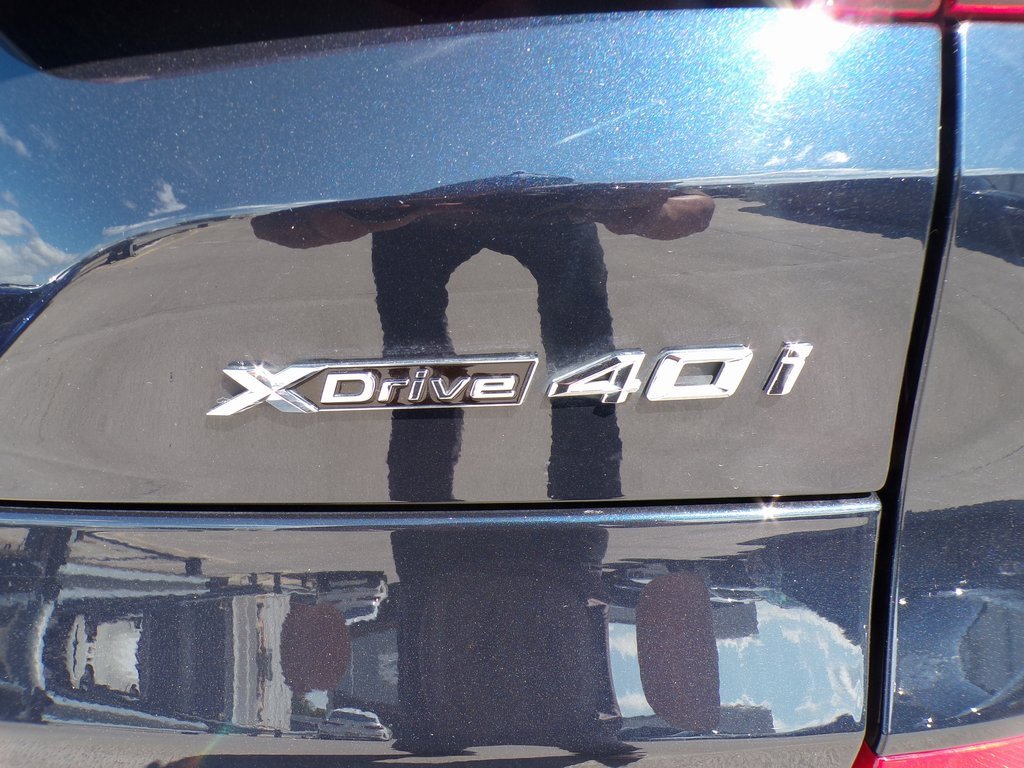 Used 2021 BMW X5 xDrive40i w/ M Sport Package image 26
