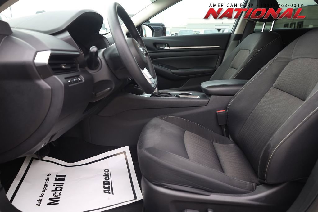 Used 2022 Nissan Altima 2.5 SV AWD/4WD image 11
