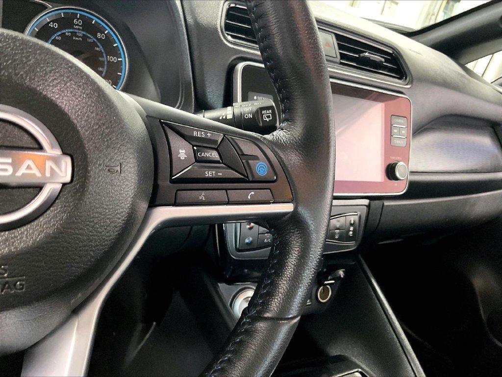 Certified 2025 Nissan Leaf SV Plus FWD image 23