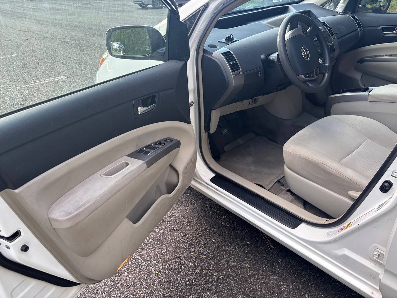 Used 2008 Toyota Prius FWD image 13