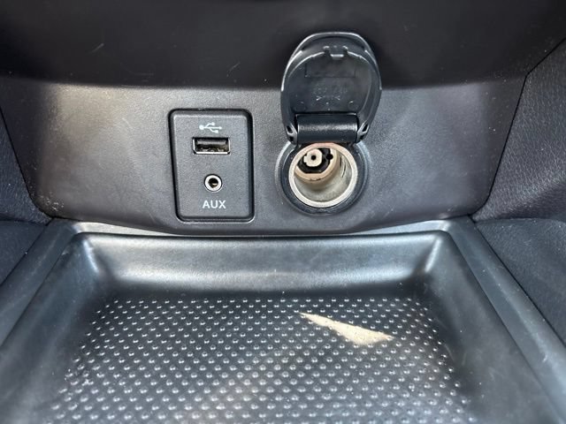 Used 2016 Nissan Rogue S AWD/4WD image 20