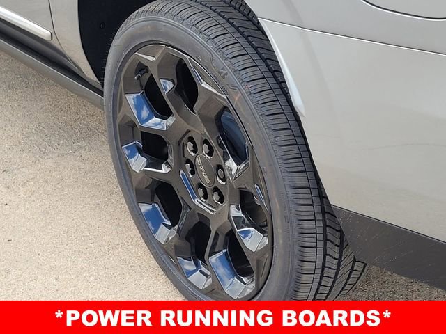 New 2026 GMC Yukon XL Denali w/ Denali Reserve Package image 7