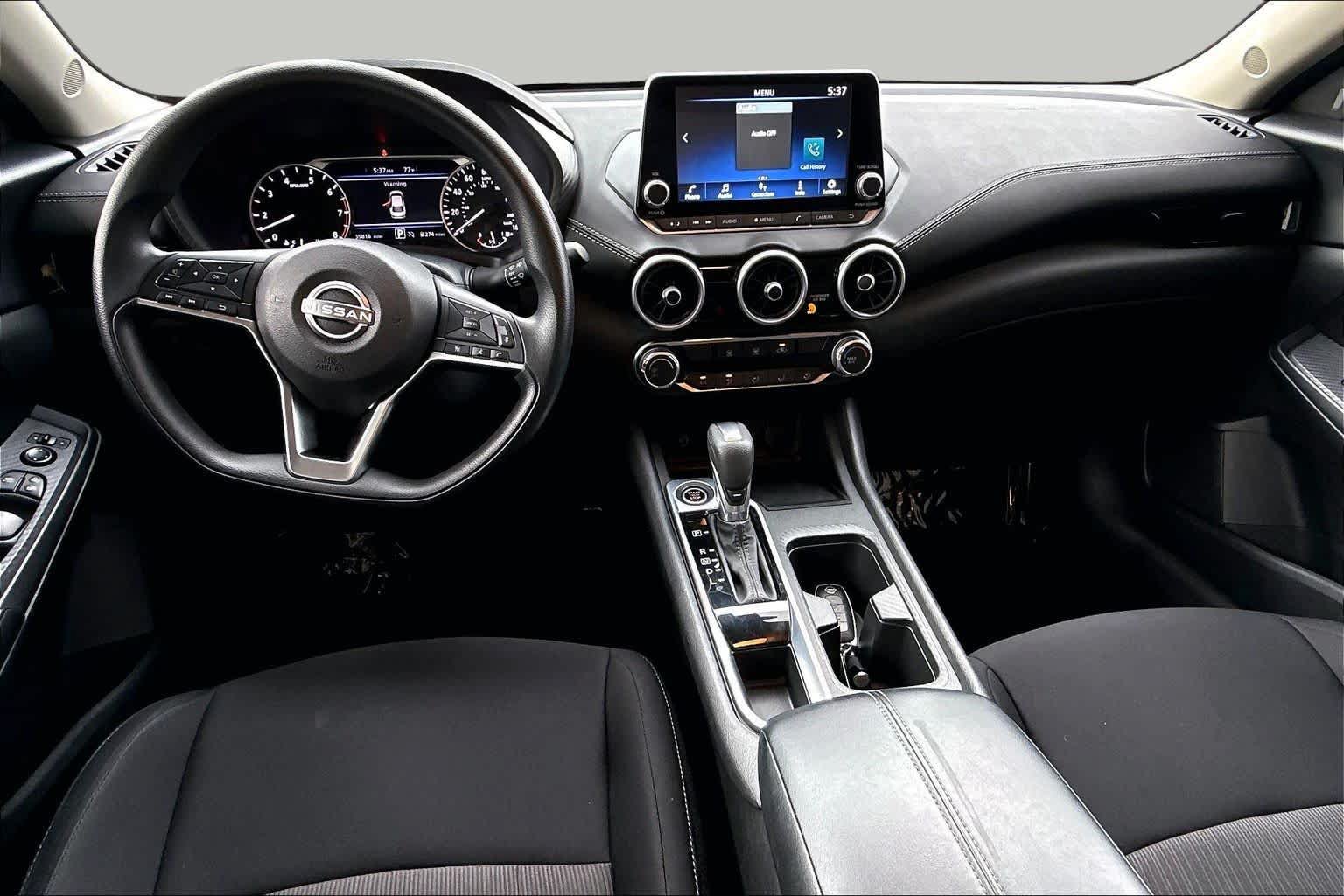 Used 2025 Nissan Sentra SV FWD image 16