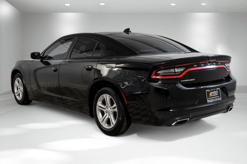 Used 2023 Dodge Charger SXT RWD image 10
