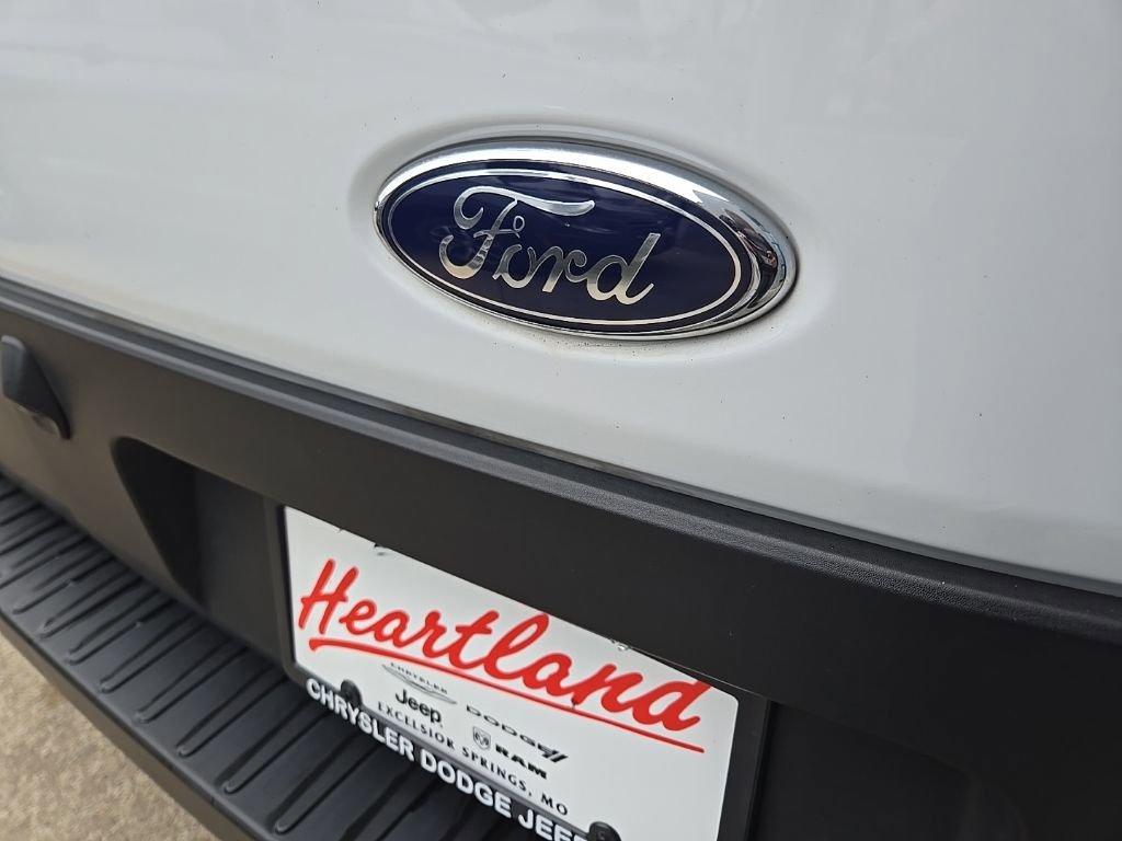 Used 2023 Ford Transit 350 XLT RWD image 19
