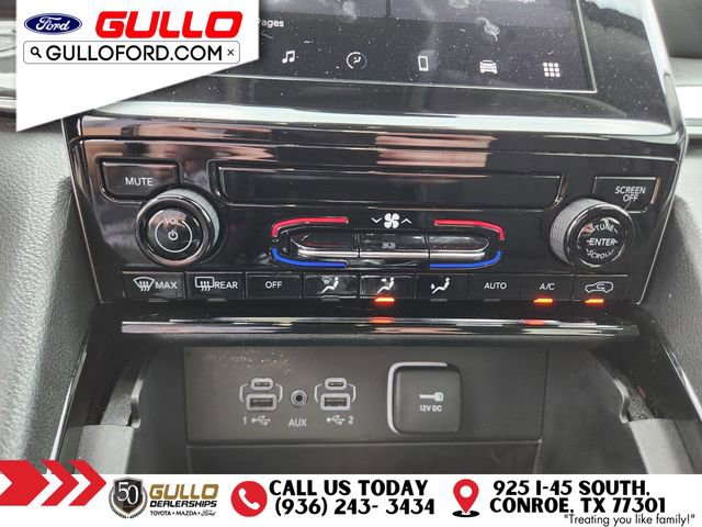 Used 2023 Jeep Grand Cherokee Laredo w/ Trailer Tow Prep Group (B) image 27