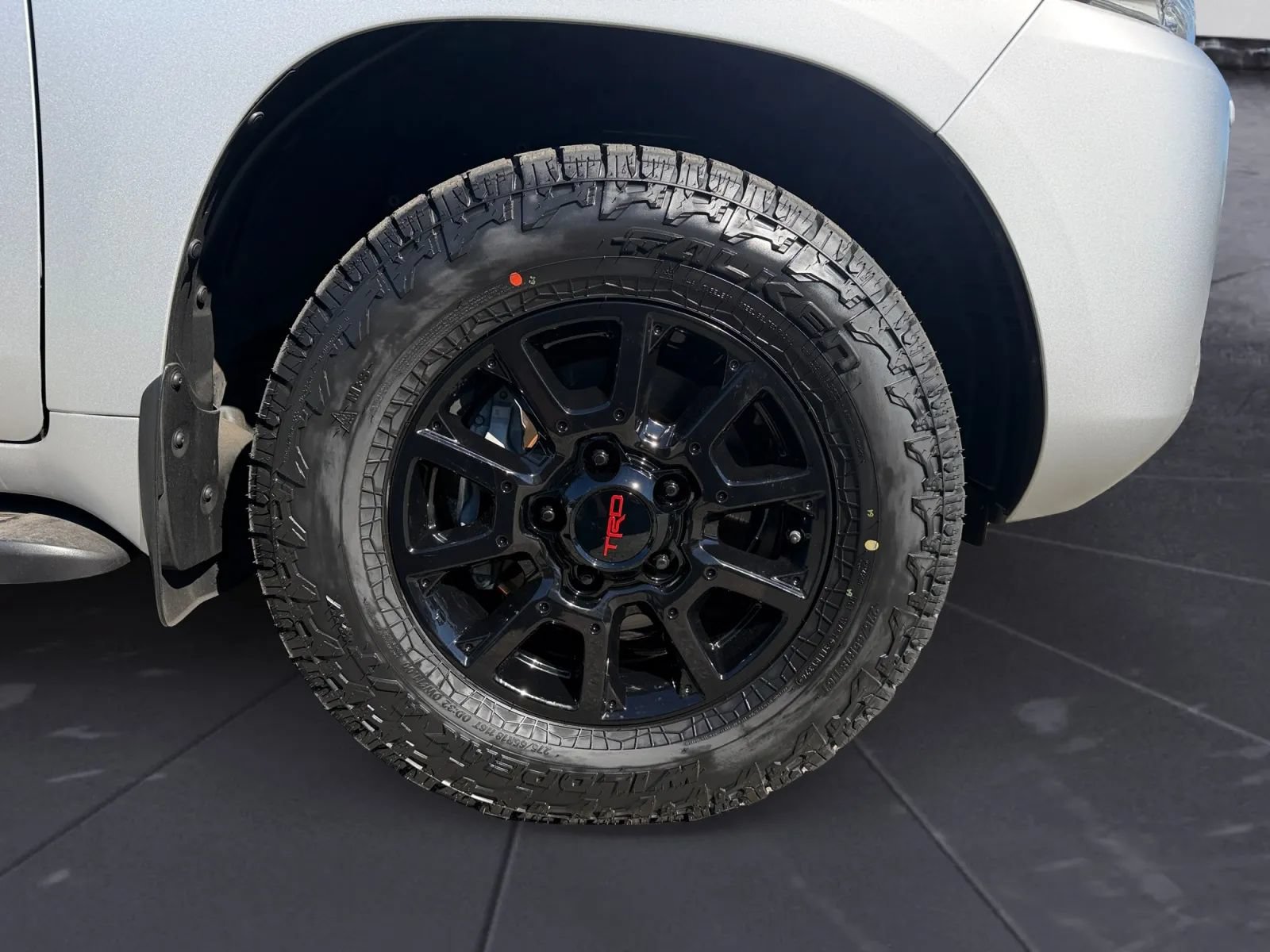 Used 2017 Toyota Land Cruiser AWD/4WD image 26